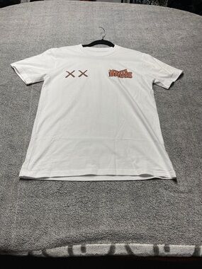 White Short Sleeve Graphic Tee with Small Chest Print